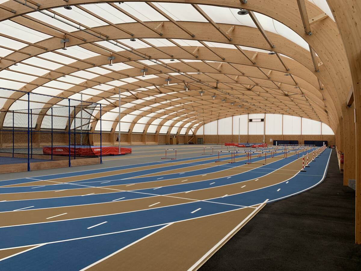 construction halle d'athlétisme à Guilers (29)
