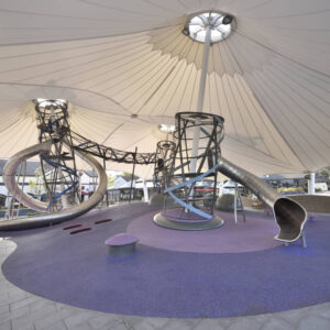Aire de jeux couverte - Cheshire Oaks